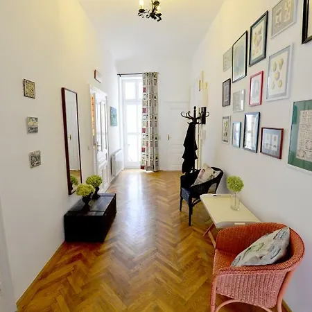 Classy Apartment, 10 Min To The Centre Vienna