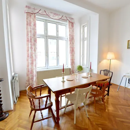 Classy Apartment, 10 Min To The Centre Vienna