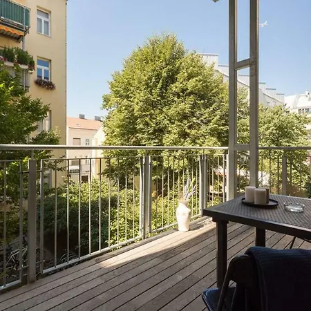 Apartment Spacious Station *