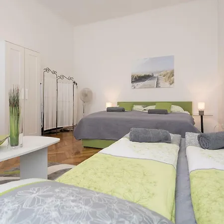 Belvedere Palace Heart Apartment *
