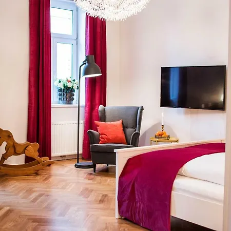 Leuhusen Orange Apartment Vienna