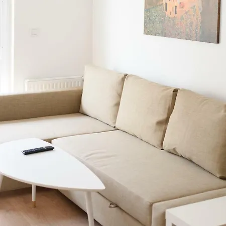Apartment Living - Senefeldergasse *