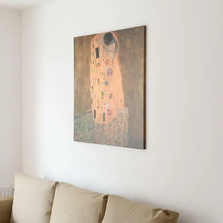 Apartment Living - Senefeldergasse
