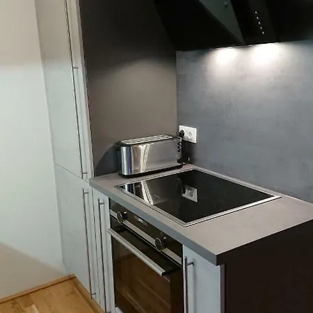 Good Apartment *