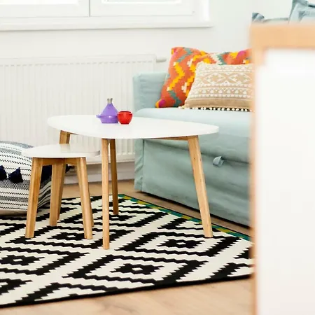 Apartament Thalia Next To Metro