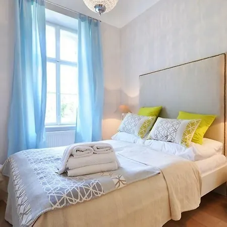 | Modern, Bright Business In Center, Alsergrund Apartment Wien