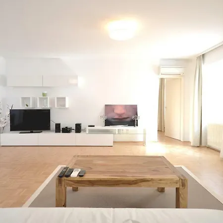Apartment City Center Near Stephansdom