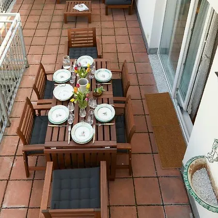 Penthouse 2 Apartment