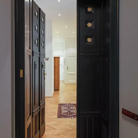 דירה Grand Soho Ii וינה