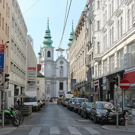 City&more! Neubau Vienna