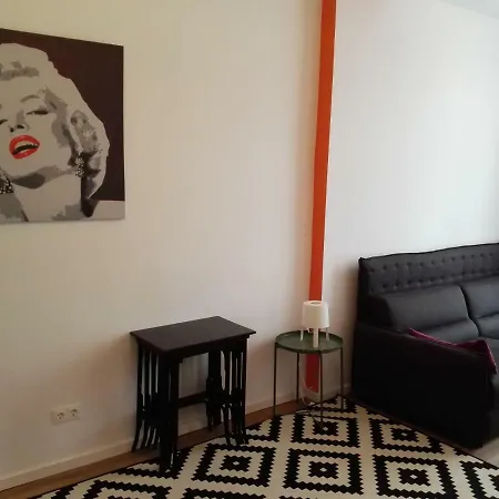 Livinginn6 Vienna