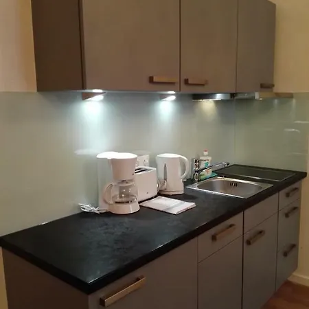 Apartment Livinginn6 *
