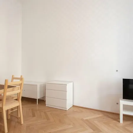 Living - Friedmanngasse Vienna
