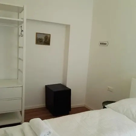 Livinginn6 Apartment *