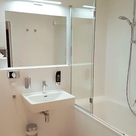 4 Beds And - Contactless Check-in