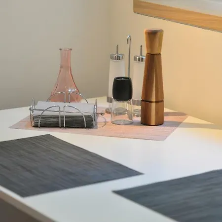 Central Studio With Terrace & Self-check-in Apartment Vienna
