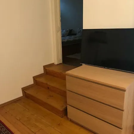 Wiener Lebensgefuehl Im Herzen Der Josefstadt Apartmán