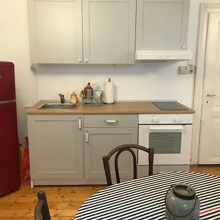 Apartment Wiener Lebensgefuehl Im Herzen Der Josefstadt