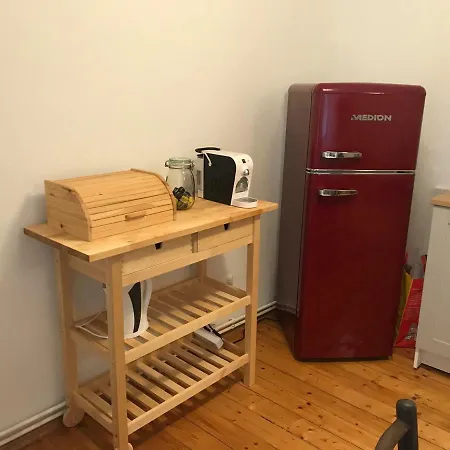 Apartment Wiener Lebensgefuehl Im Herzen Der Josefstadt Vienna