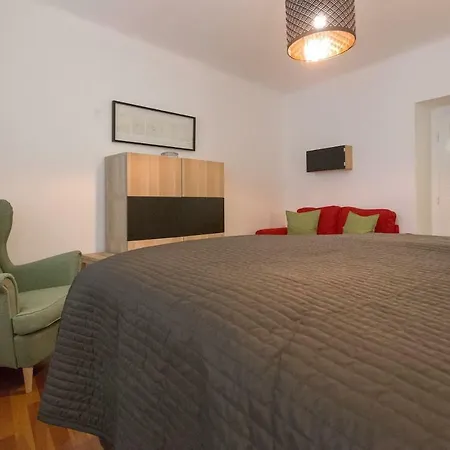 Apartment4u Mollardgasse Apartment Vienna