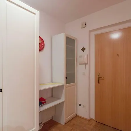 Apartment Relaxing Terrace In Lively Area Wien