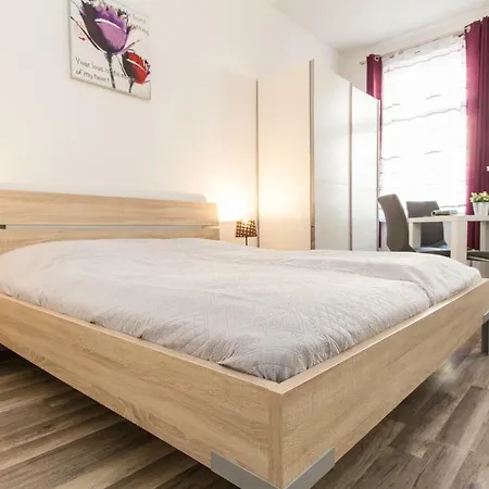 Checkvienna - Menzelgasse Apartment