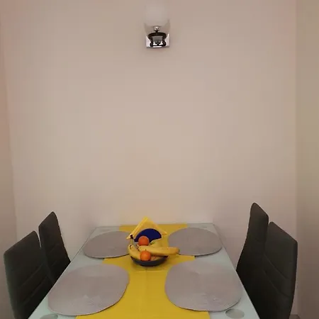 Vienna Home *