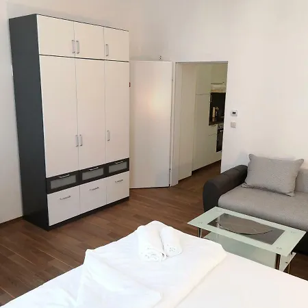 Siccardsburggasse Apartment