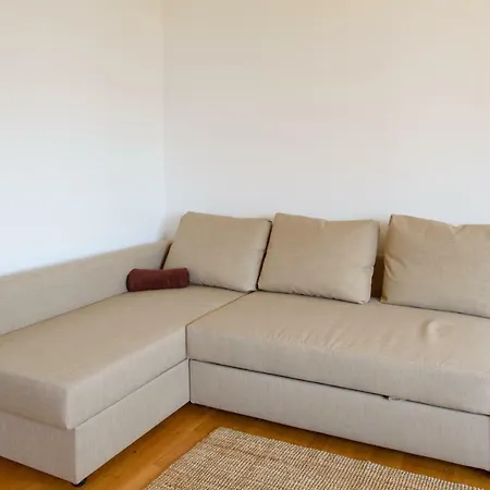 Living 1090 Vienna