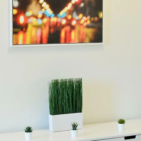 Self-check-in With View & Free Parking Apartment