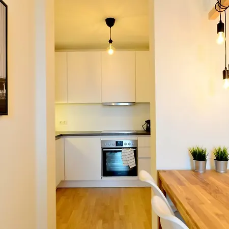 Self-check-in With View & Free Parking Apartment