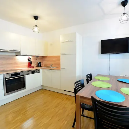 Nice 2 Bedrooms At The Subway 10 Min To Center * Vienna