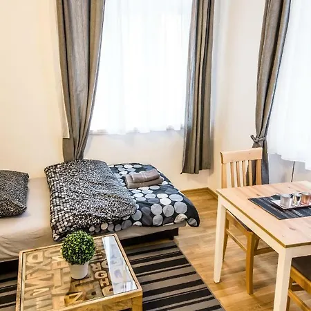 Gorgeous Flat Only 15 Min To Center Apartment Vienna