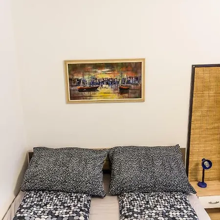 Gorgeous Flat Only 15 Min To Center Apartment Vienna