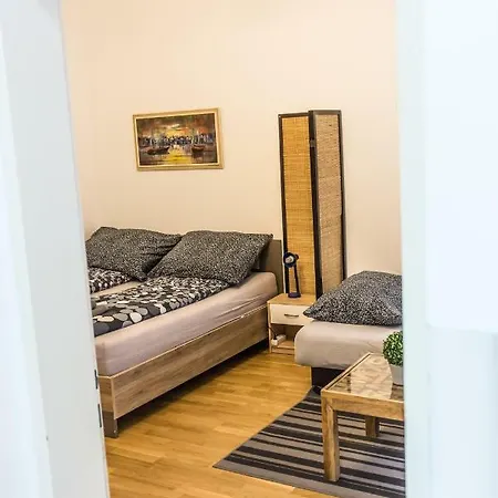 Apartment Gorgeous Flat Only 15 Min To Center *