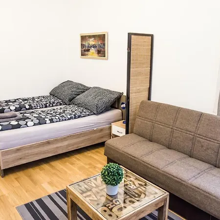 Apartment Gorgeous Flat Only 15 Min To Center *