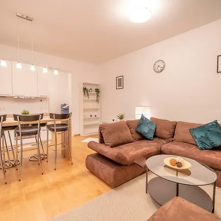 Easy Flat Molino Viena