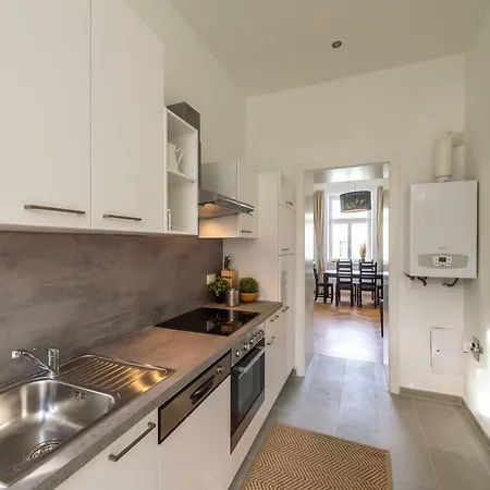 Wallenstein - Contactless Check In Apartment *