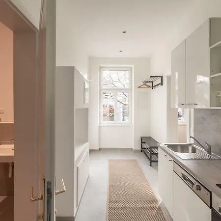 Wallenstein - Contactless Check In Apartment Vienna