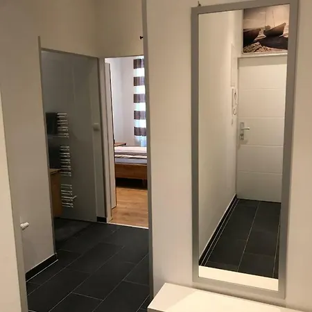 Neu Renovierte * Vienna