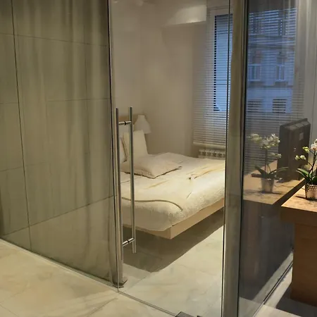 Elegant Cozy *