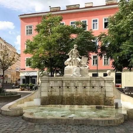 Jungle Self Check-in Vienna