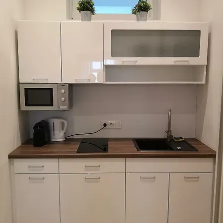 Lägenhet Apartment, Modern Und Neu Renoviert