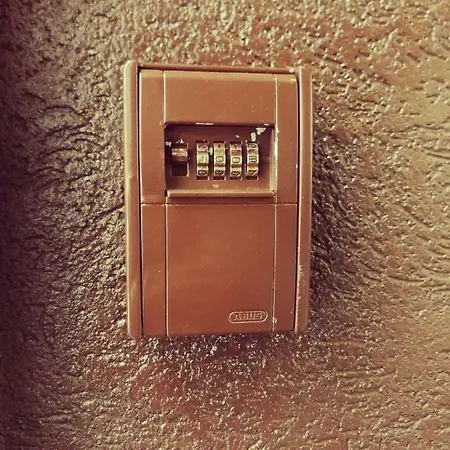 Jungle Self Check-in Apartment Vienna
