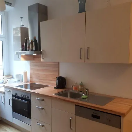 Kolschitzkygasse 7 Apartment *
