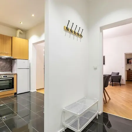 Gorgeous Flat Next To Prater And Messe Vienna