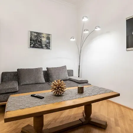 Gorgeous Flat Next To Prater And Messe