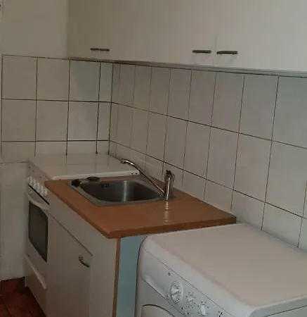 16 Adamsgasse Stige 2 Top 4 Apartment Wien