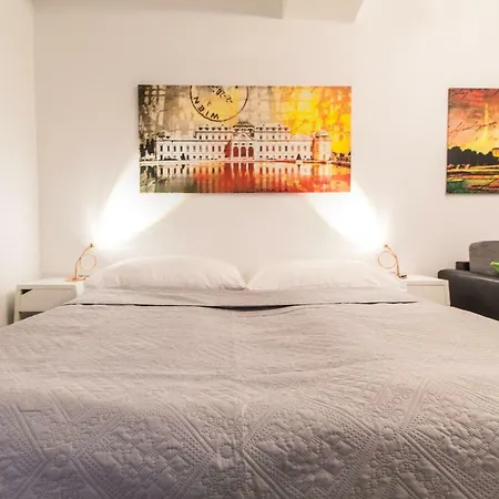 Apartment Checkvienna - Lerchenfelder Strasse