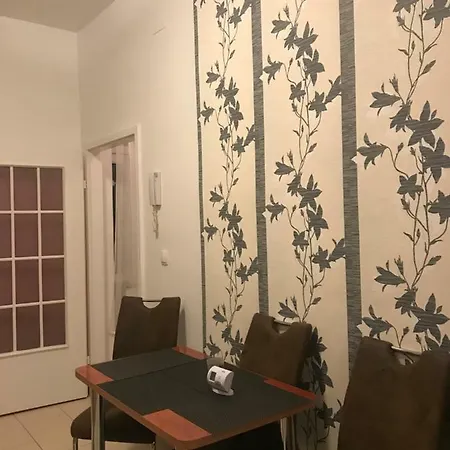 Max Winter Platz Ferienwohnung * Vienne